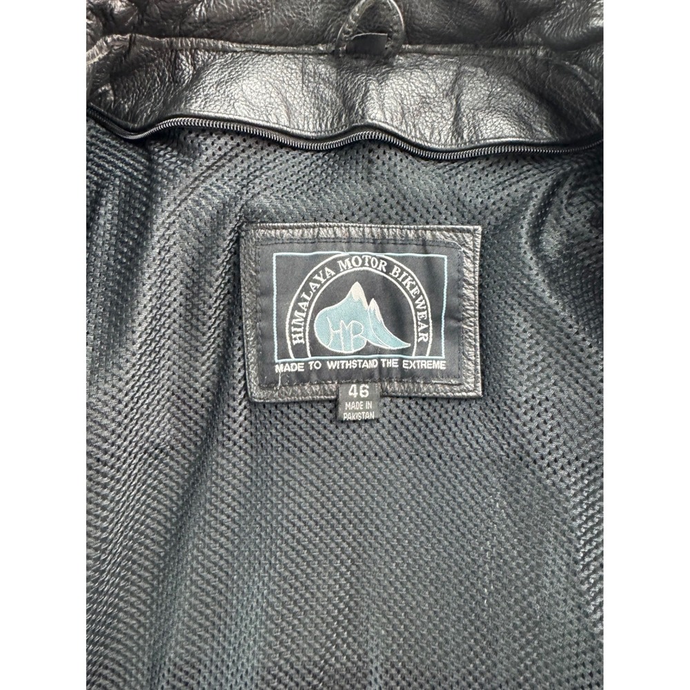 Mens Black Leather‎ Motorcycle Jacket Biker Style Quilted Accents Sz 46 NO LINER - Picture 10 of 16